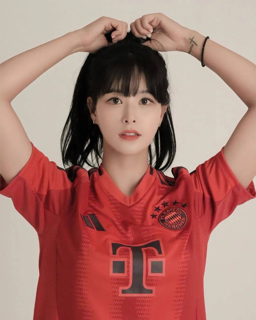 欧冠联赛:拜仁慕尼黑自贬身价,切尔西主帅惨遭羞辱