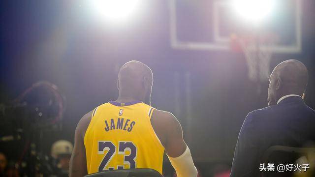 分析:勒布朗·詹姆斯的未来如何影响湖人队的交易选择